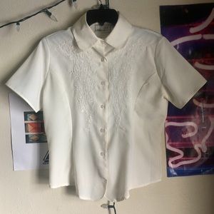 Vintage Floral Embroidered Blouse